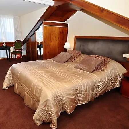 Pension&spa De Watertoren 2*