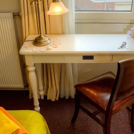 & De Watertoren מלון זנדוורט