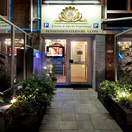 מלון & De Watertoren