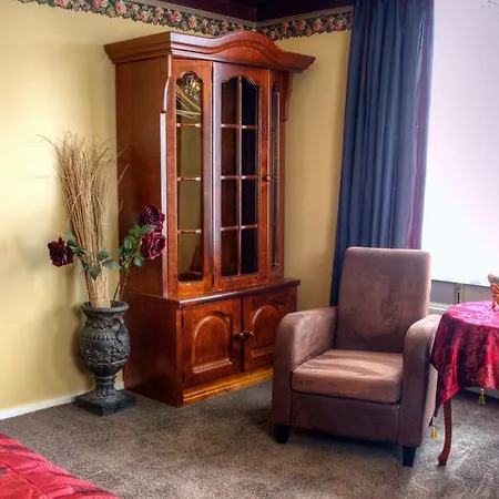 & De Watertoren Hotel 2*